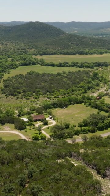 Mack River Place offers a rare stretch of crystal-clear West Frio River frontage just north of Leakey, surrounded by towering cypress trees and the quiet beauty of the Texas Hill Country. Whether it’s a future riverfront retreat or a long-term land investment, this property is built for enjoying live water, wildlife, and wide-open space.

Listing Details | republicranches.com/properties/texas/hill-country/mack-river-place

#LeakeyTexas #FrioRiver #TexasRealEstate